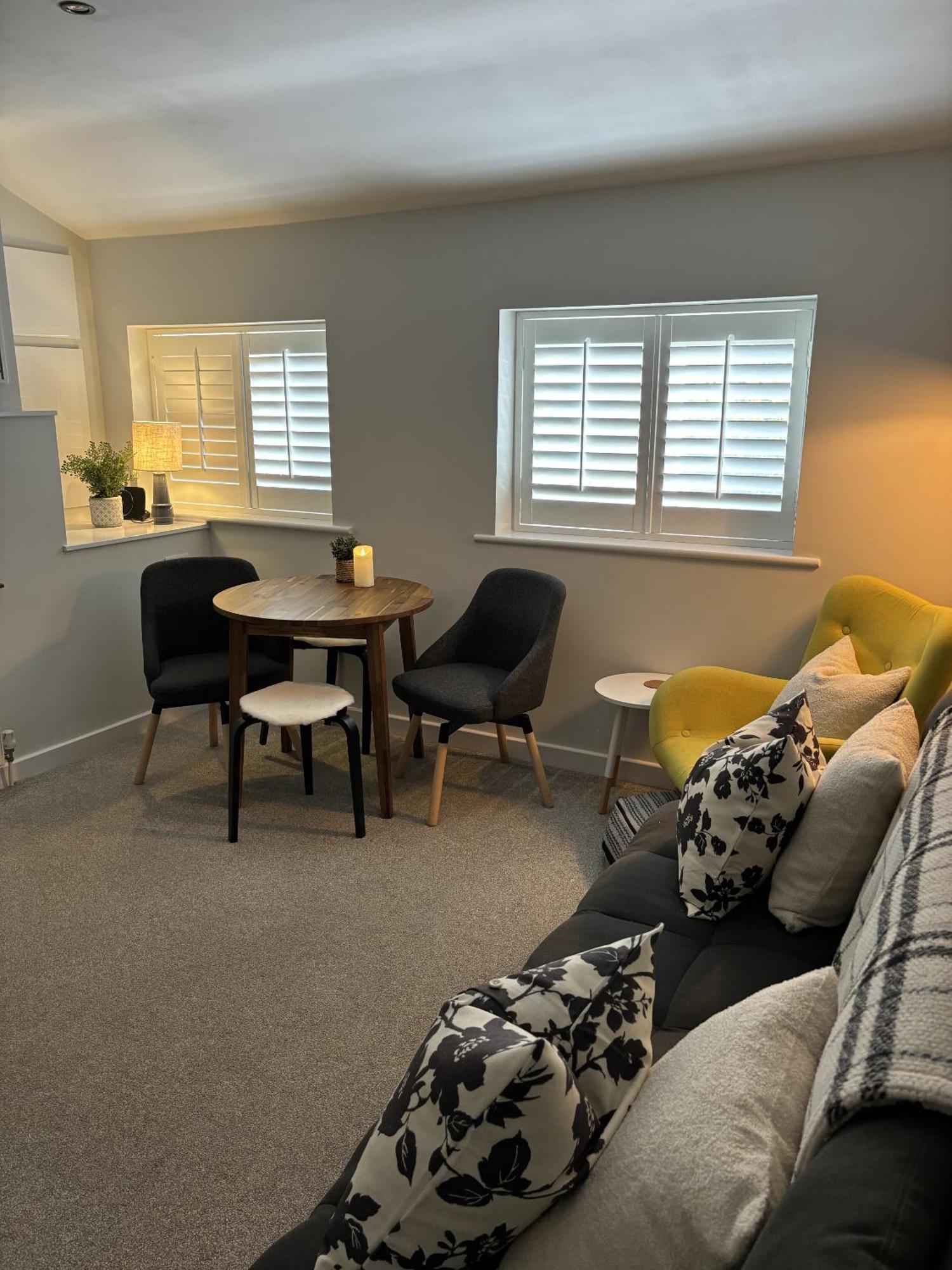 Marple The Hive Apartment מראה חיצוני תמונה